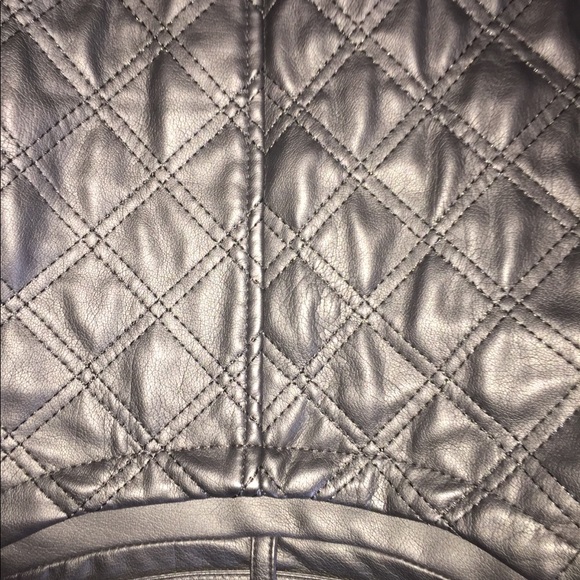 Chaus jacket - Picture 6 of 8